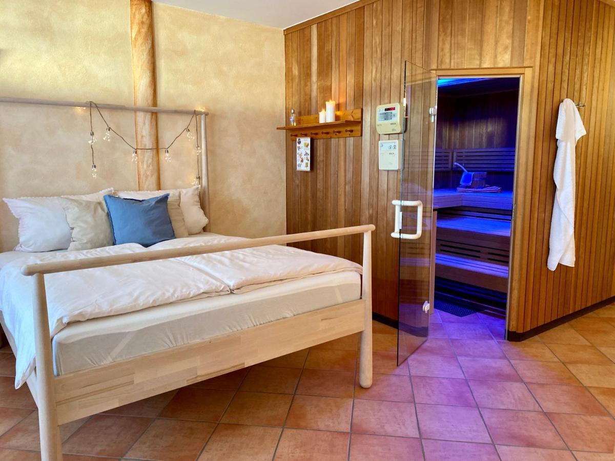Private Spa Mit Sauna Und Whirlpool Schrozberg Eksteriør bilde